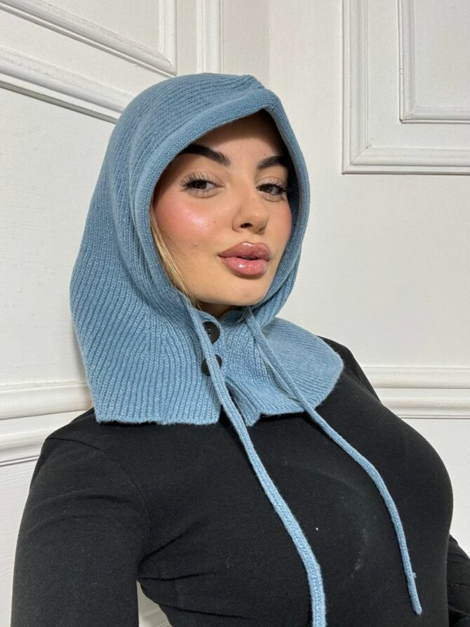 Balaclava botton